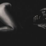 Da quel momento in poi, Elena ha continuato a lavorare duramente per realizzare il suo sogno. Oltre alla partecipazione a "Uomini e Donne", dopo l 'incontro con il manager Antonio Sepe che le ha proposto una carriera impegnata nel mondo dello spettacolo Elena non ha perso tempo e ha frequentato corsi di recitazione e di dizione, migliorando le sue abilità e acquisendo sempre più sicurezza.